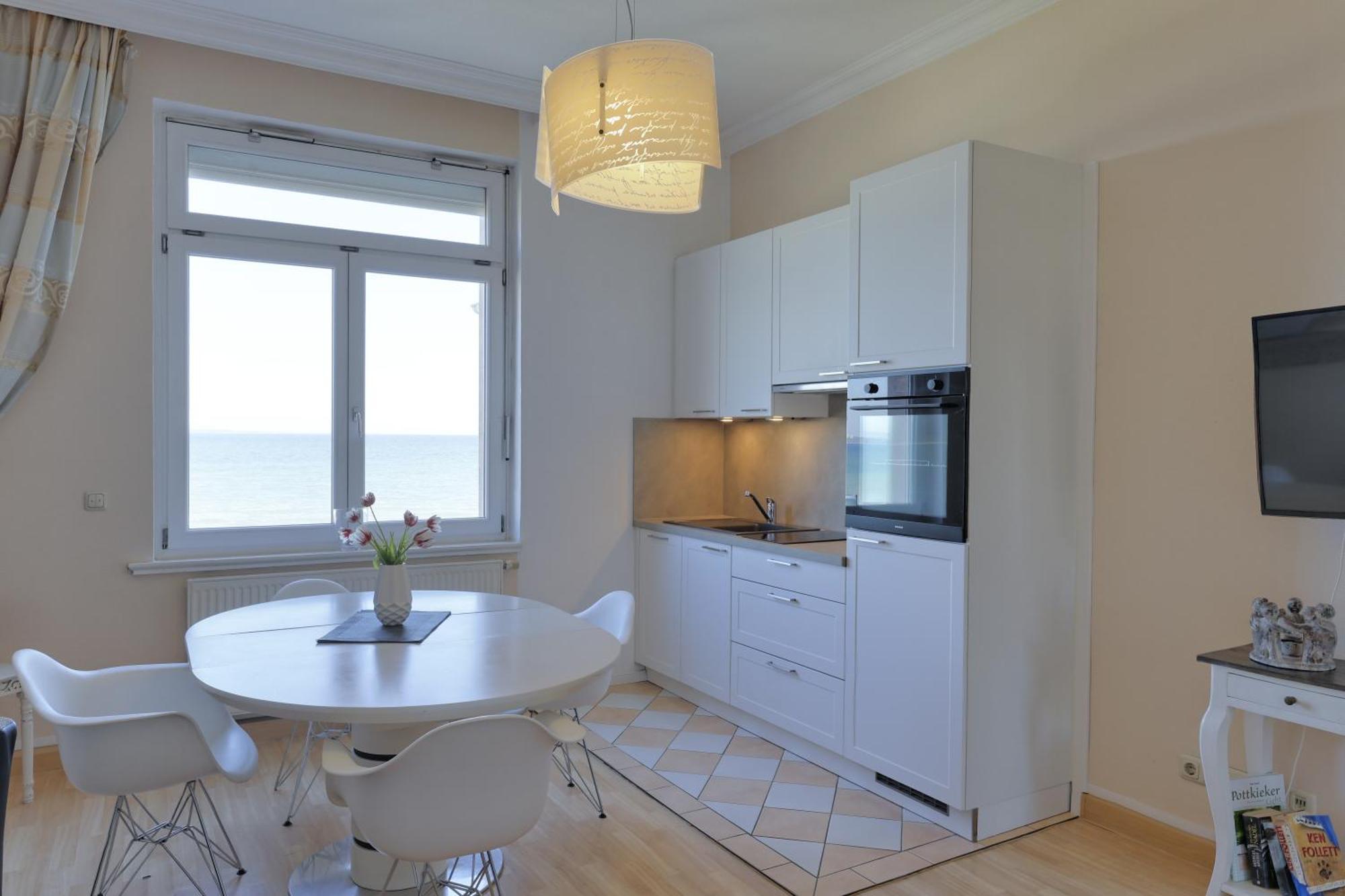 Strandhaus Brunhild * Timmendorfer Strand